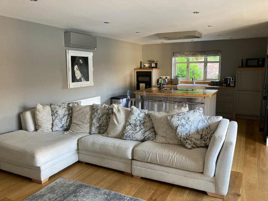 The Oaks, Luxury 2 Bedroom Cottage In A Peaceful Location Haughley Bagian luar foto